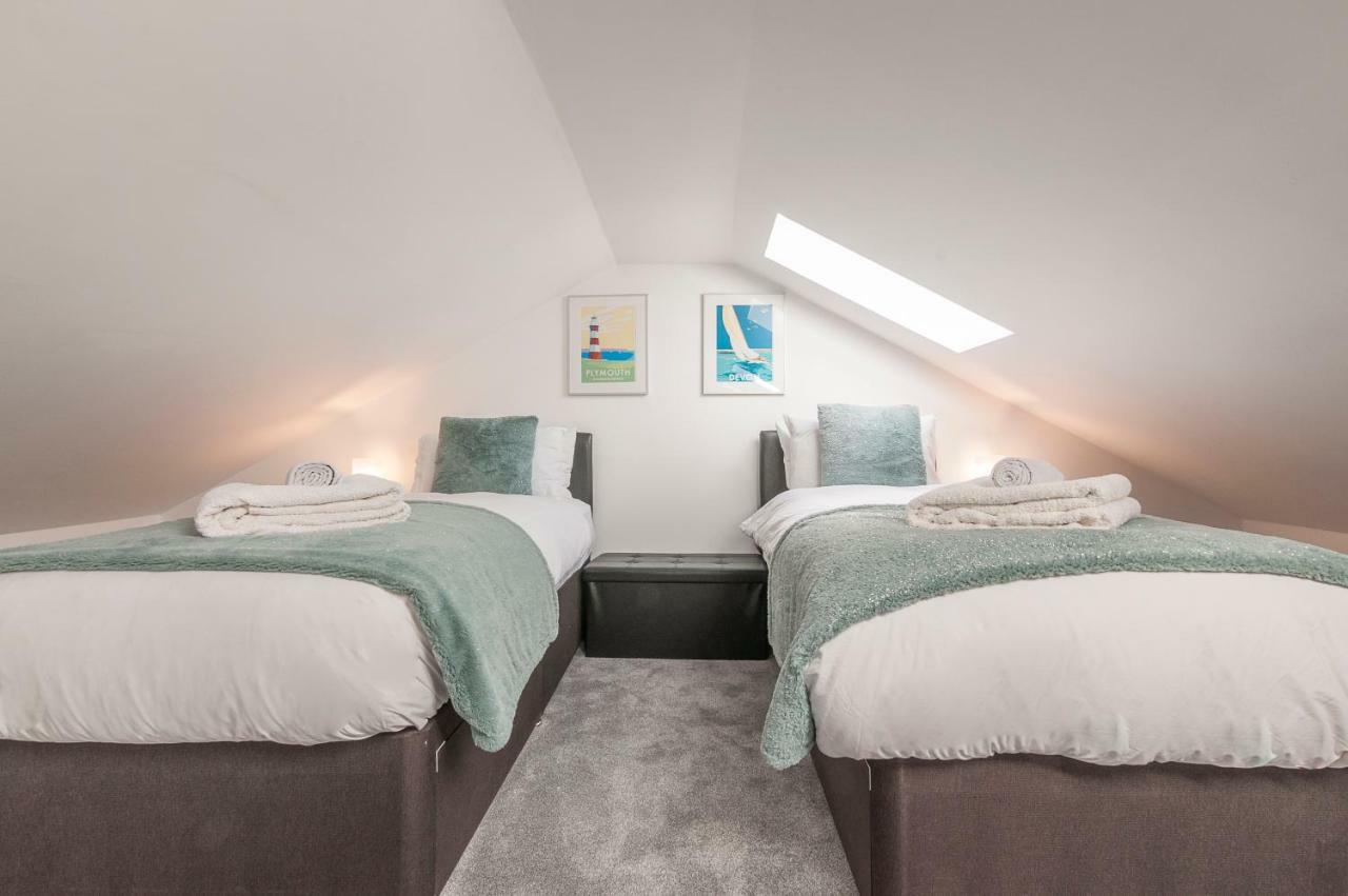 플리머스 Pure B - Exceptional Views Of Tamar & Royal William Yard With Free Parking & Wifi 아파트 외부 사진